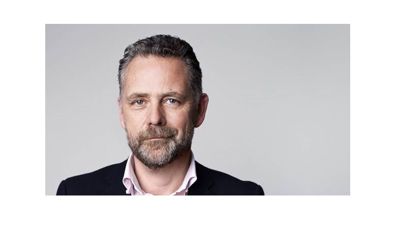 Carriere Directeur Amsterdam Marketing naar Paleis Soestdijk Frans van der Avert is door de MeyerBer