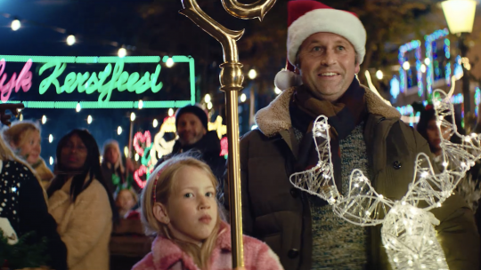 Bol.com zwaait Sinterklaas uit in nieuwe kerstcampagne