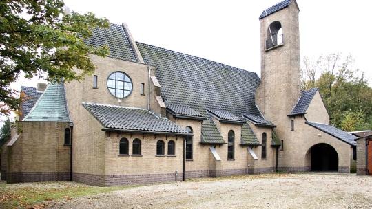 Lukkien in de kerk