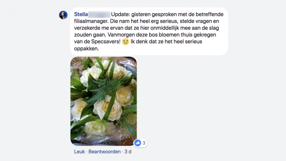 Stella krijgt bloemetje van Specsavers
