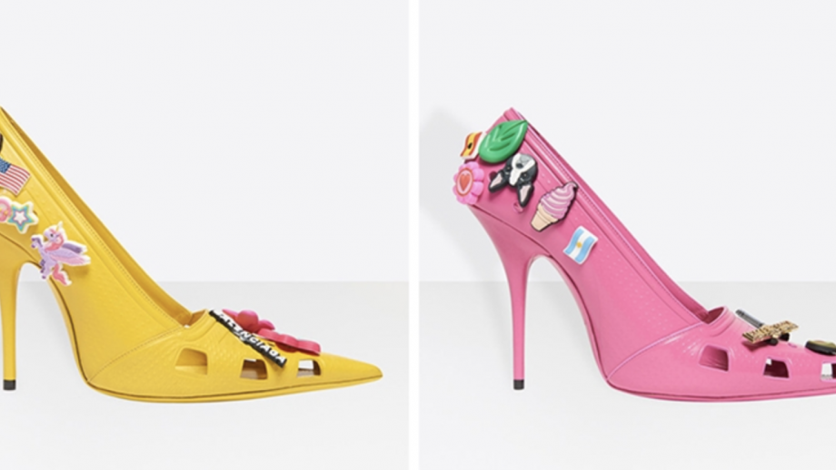 Balenciaga lanceert naaldhakversie van Crocs-sandalen