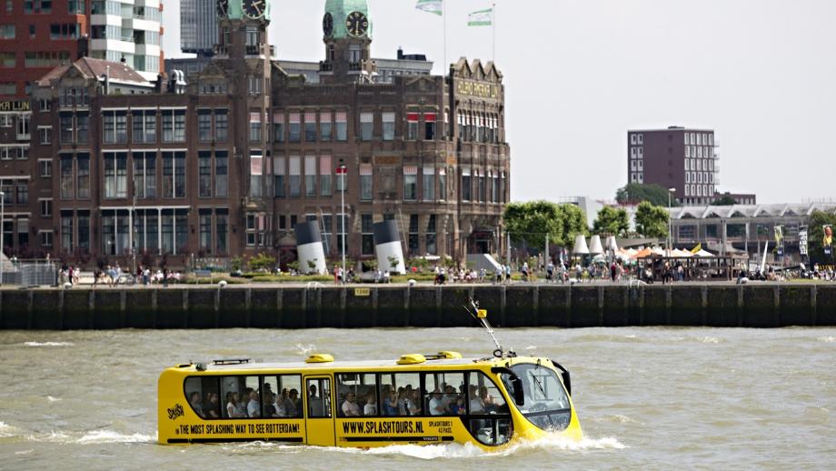Amfibiebus in Rotterdam