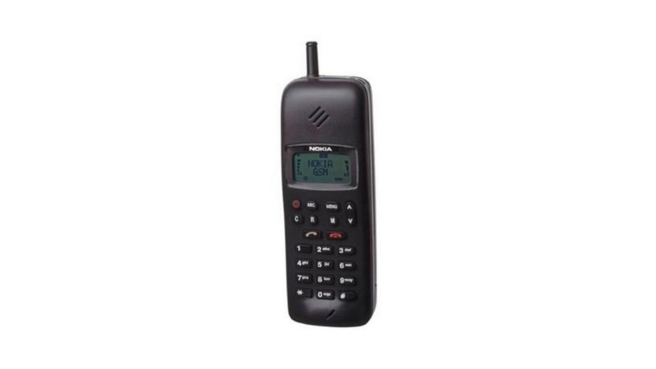 Eerste mobiele gsm-telefoon van Nokia
