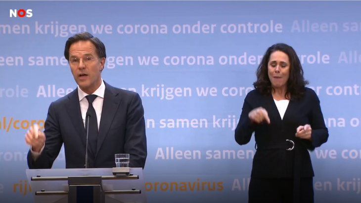 Mark Rutte tijdens de persconferentie van dinsdagavond.