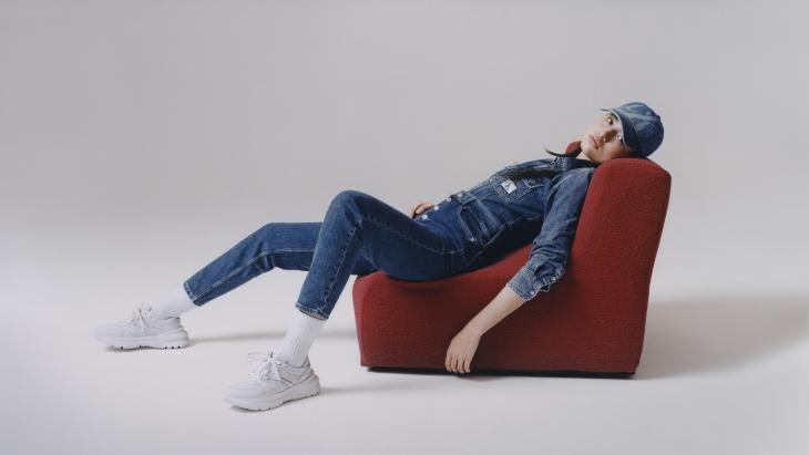 Calvin Klein presenteert video-miniserie over hoe je jeans moet stylen